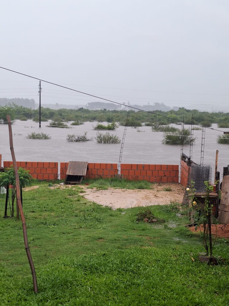 Inundaciones en Artigas, Cerro Largo, Paysandú, Salto y Tacuarembó.