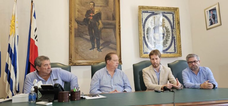 IDT firmó un convenio para la recuperación y refacción de viviendas en Tacuarembó junto a la ANV