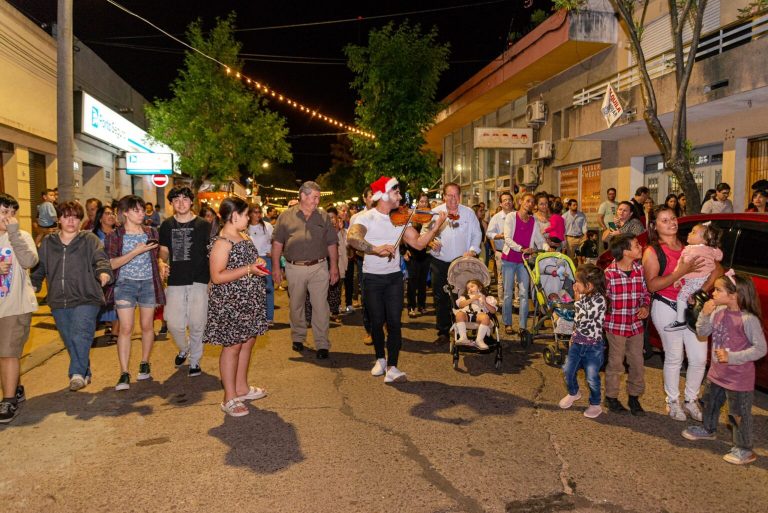 Miles de personas disfrutaron de la “Navidad Mágica”