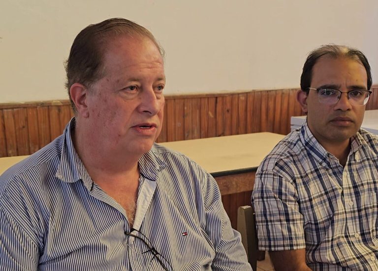 Intendente confirmó que hay obras planificadas para los siete Centros de Barrios