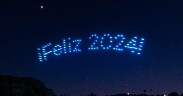 Mega espectáculo en Balneario Iporá con show de drones y transmisión en vivo