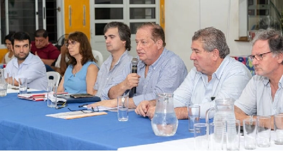 Intendente Wilson Ezquerra felicitó a los Comisiones de los Centros de Barrio y Pasó de los Toros