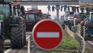 Asedio a París: por qué se están extendiendo las protestas de agricultores por Europa