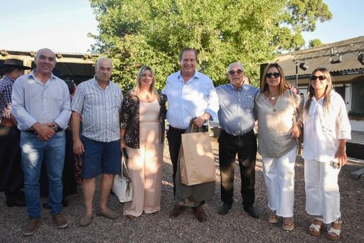 El público acompañó el lanzamiento de la 37ª Fiesta de la Patria Gaucha en Punta del Este