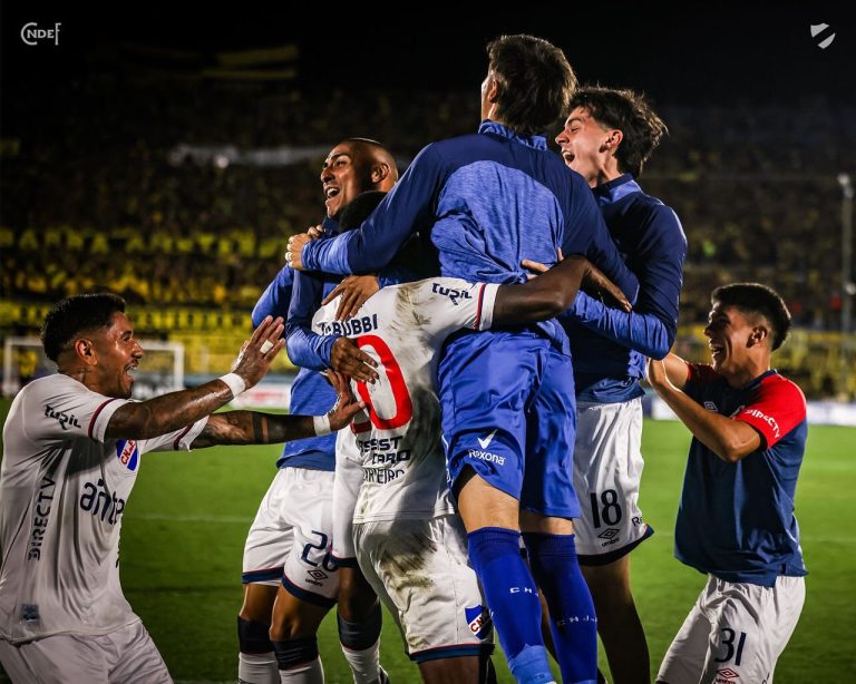 Nacional ganó 2 a 0 a Peñarol en el segundo clásico del año