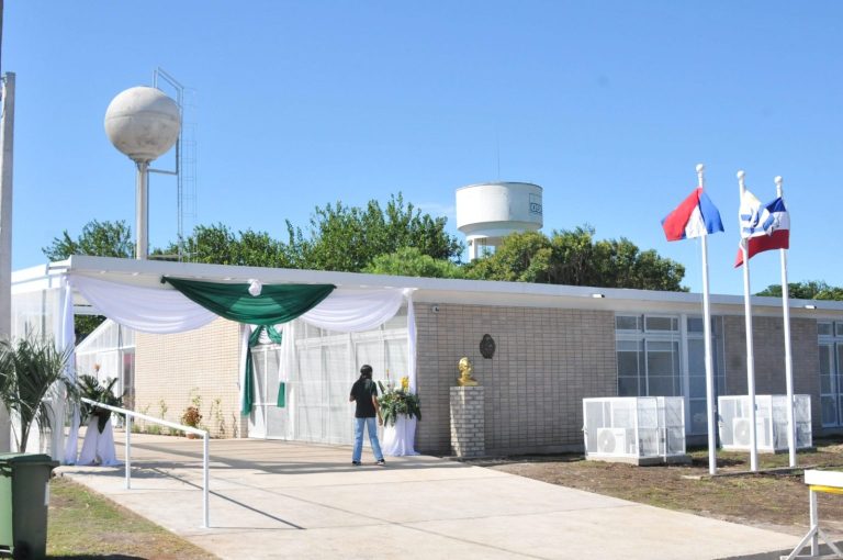 Nuevo liceo rural de Curtina ya es una realidad y tiene capacidad para 100 estudiantes