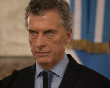 Macri vuelve al primer plano de la política argentina para renovar un partido noqueado por Milei