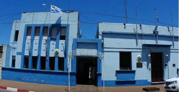 Un policía mató a sus dos hijos, de 6 y 4 años, hirió a su esposa de gravedad y se suicidó