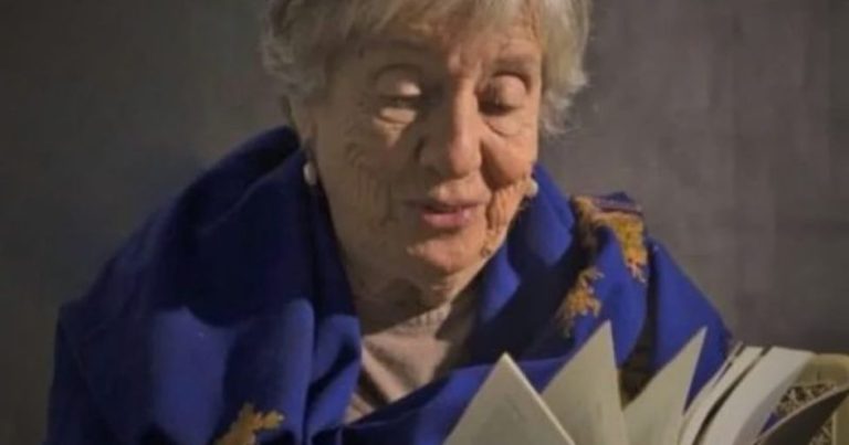 IDT felicita a Circe Maia por la obtención del Premio Internacional de Poesía Federico García Lorca
