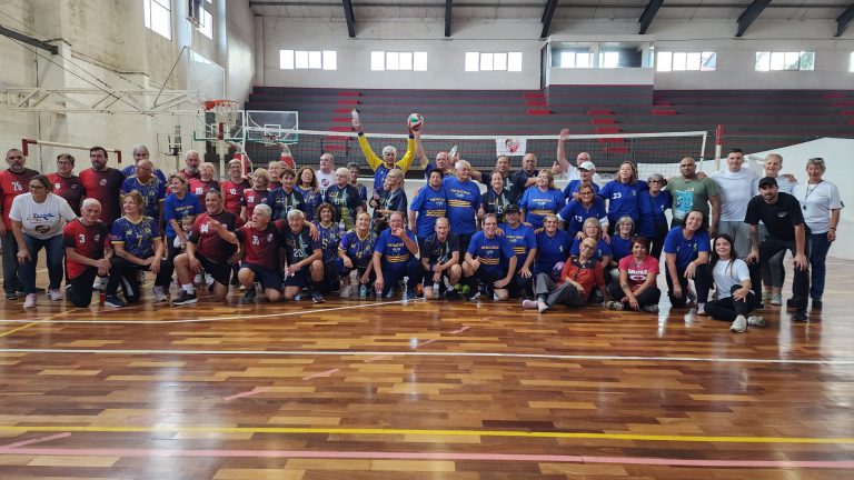 El equipo Isabelinos de Paso de los Toros se coronó campeón del Torneo de Newcom en Tacuarembó