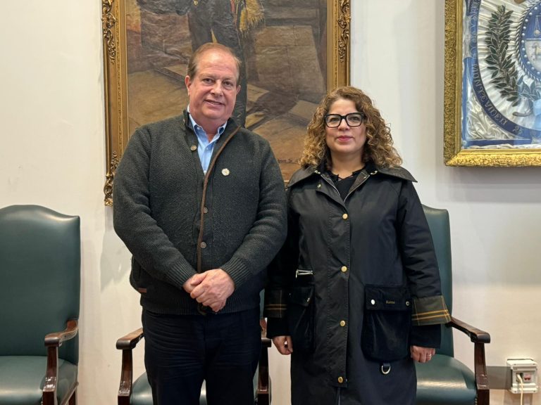 IDT y OEA trabajarán juntos para ofrecer capacitaciones y cursos en Tacuarembó