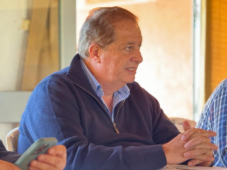 El Intendente Wilson Ezquerra atendió inquietudes en varias localidades