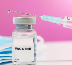 Cómo funcionan las vacunas contra el cáncer que son parte de un ensayo en Reino Unido, España y otros países de Europa