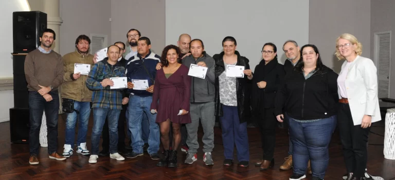 Personas que estuvieron en situación de calle concretaron autonomía laboral y acceso a vivienda.