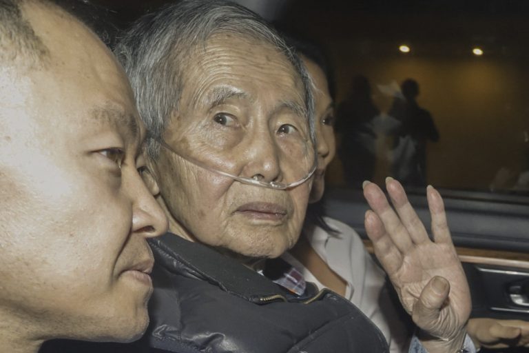 Murió el expresidente peruano Alberto Fujimori a los 86 años tras «una larga batalla contra el cáncer»