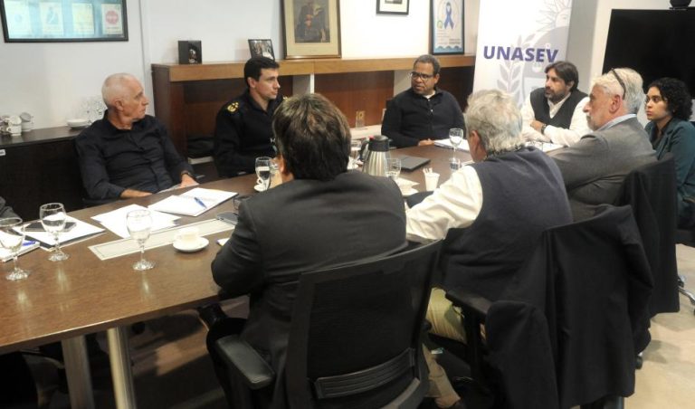 Interior y Unasev impulsan plan integral para regularizar circulación de motos