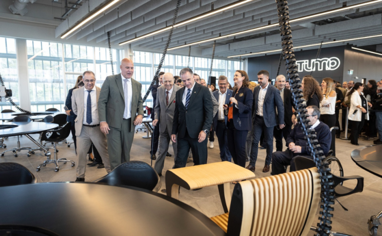 Unos 1.000 jóvenes y adolescentes participarán de experiencia de aprendizaje en tecnologías creativas